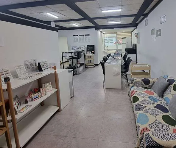 유니끄네일 노은점