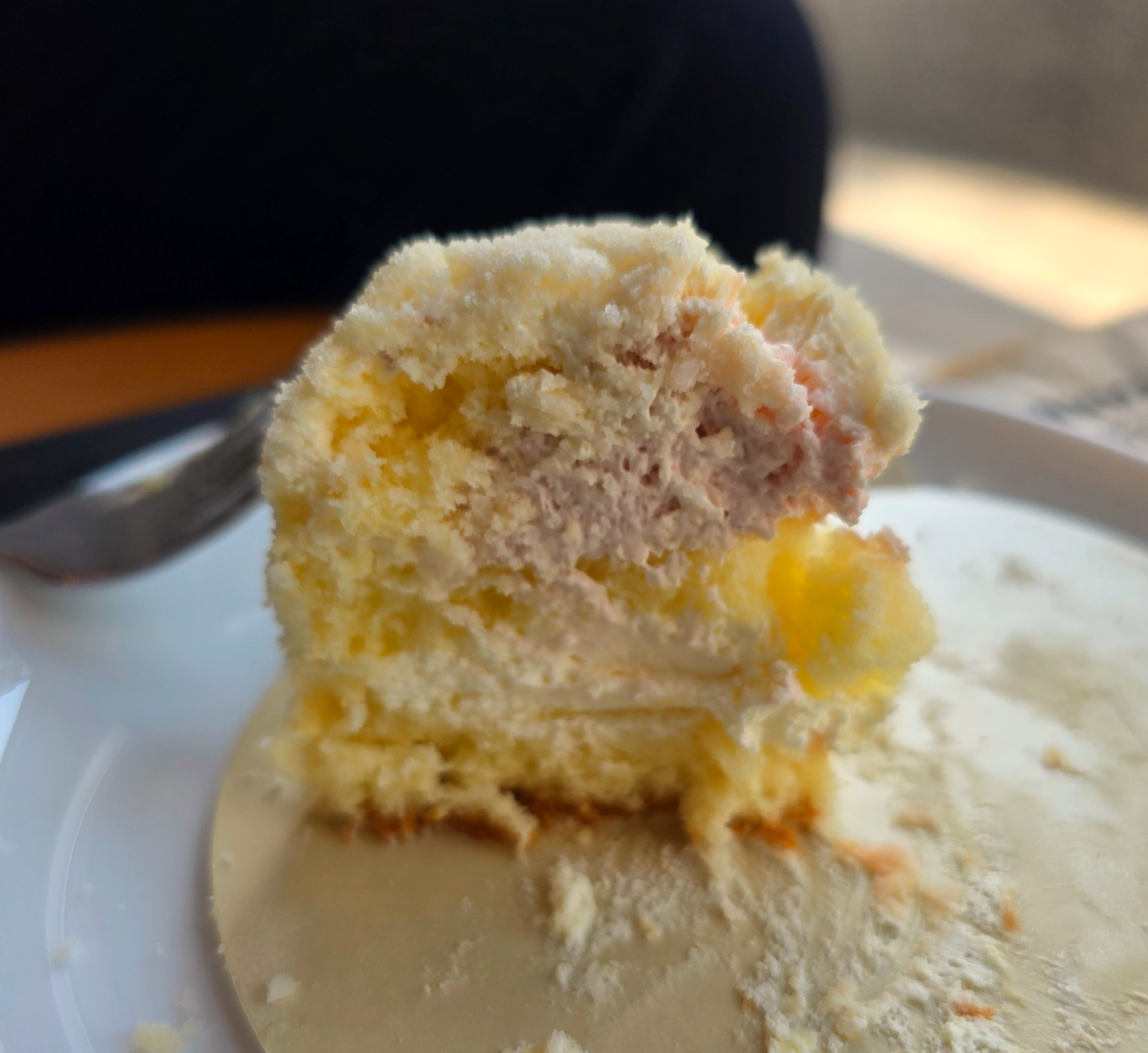 스타벅스디저트딸기눈송이케이크