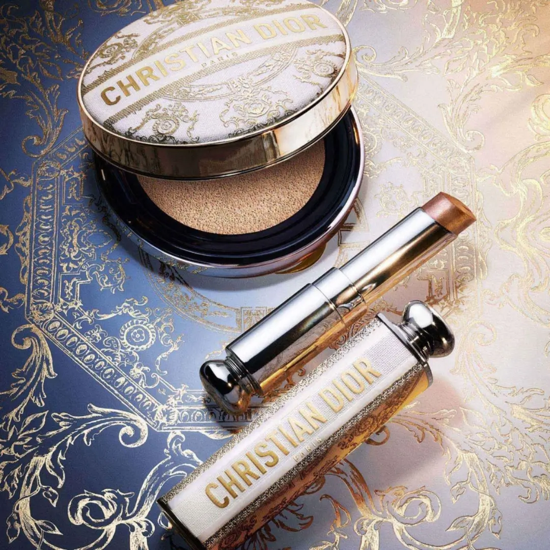 디올 홀리데이 2023