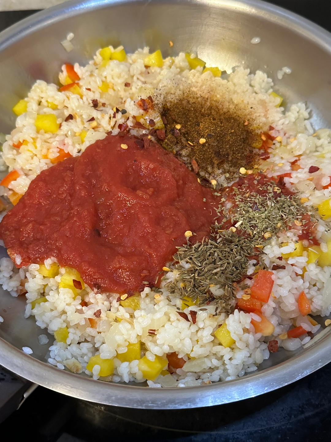 후라이팬에-재료볶기