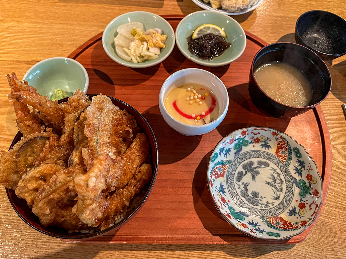 부산 화명동 슌사이쿠보 텐동 정식