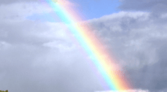 맑은 하늘에 무지개 꿈해몽