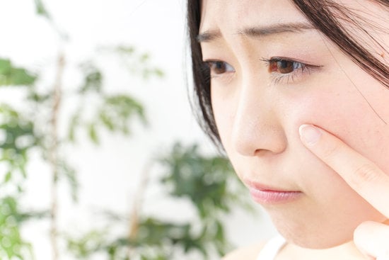 피부 트러블 부르는 나쁜 습관 7가지 &ndash; 당신은 몇 개나 해당될까?