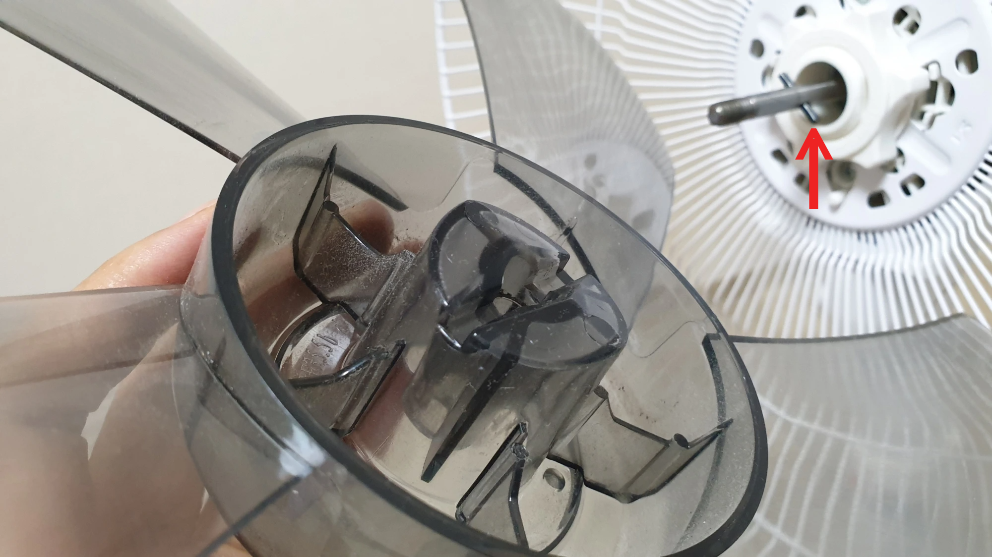 선풍기 날개 끼우는 방향