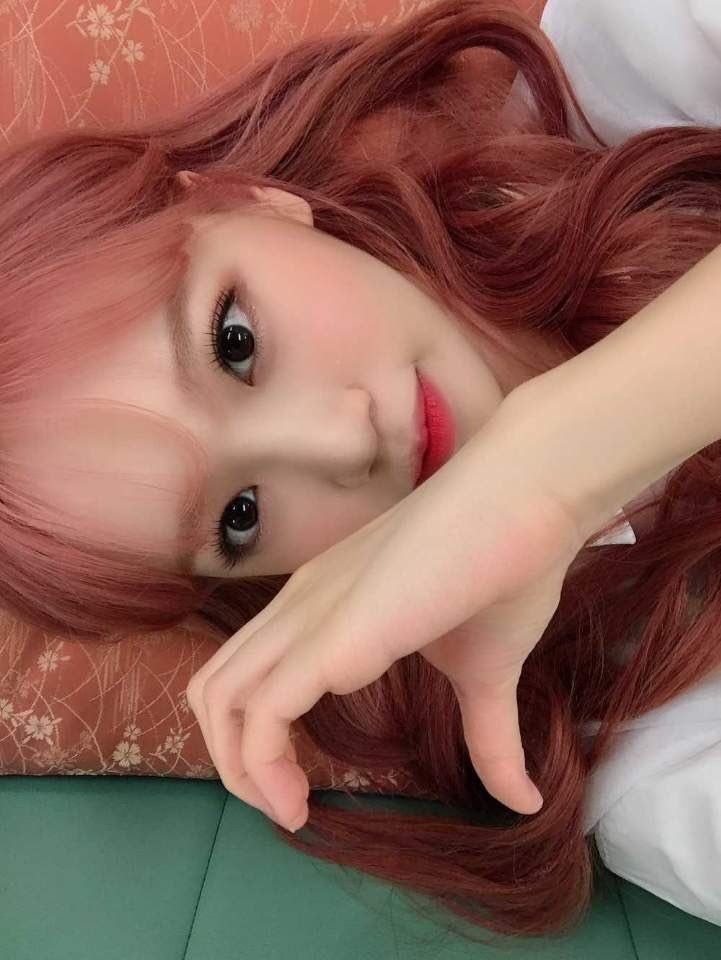 김채원 사진 모음