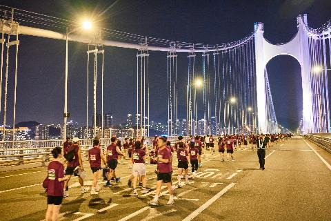 2025 나이트레이스 인 부산 | 광안리 비치 야간 8.15km 코스·블랙이글 에어쇼·드론 라이트쇼