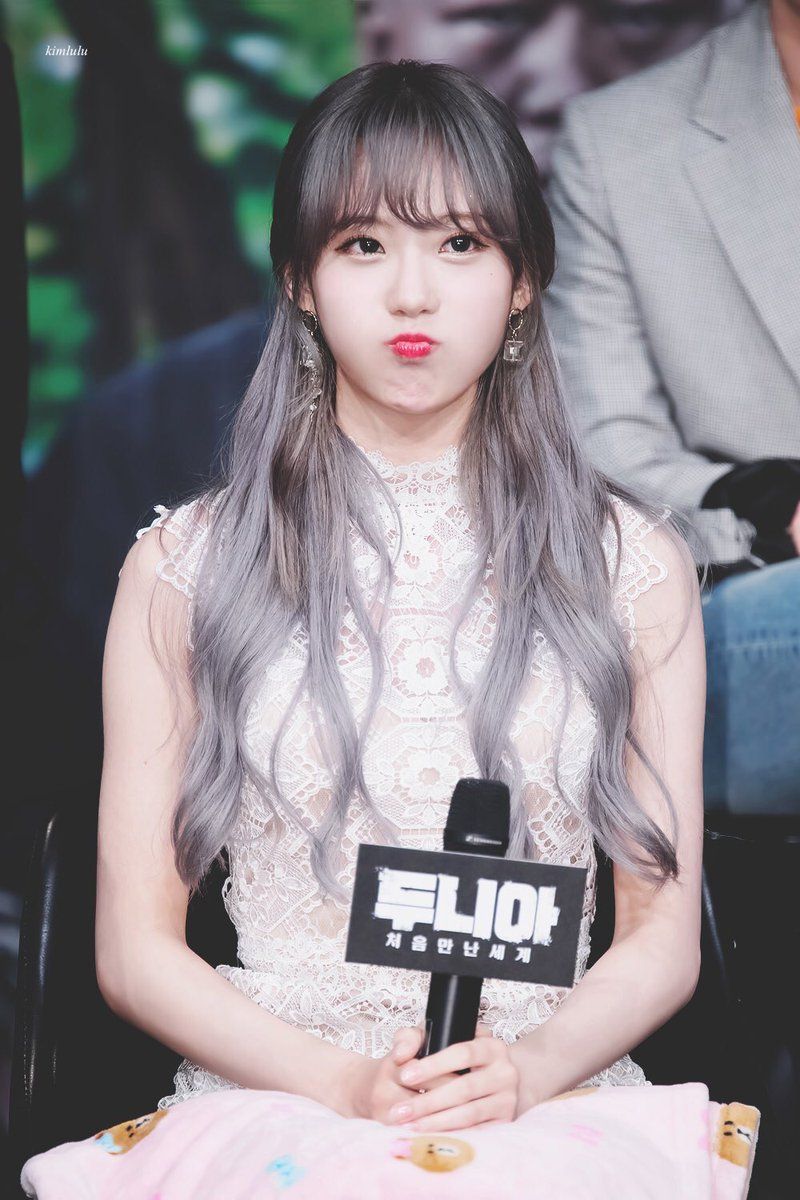 우주소녀 루다 인스타그램 사진 몸매