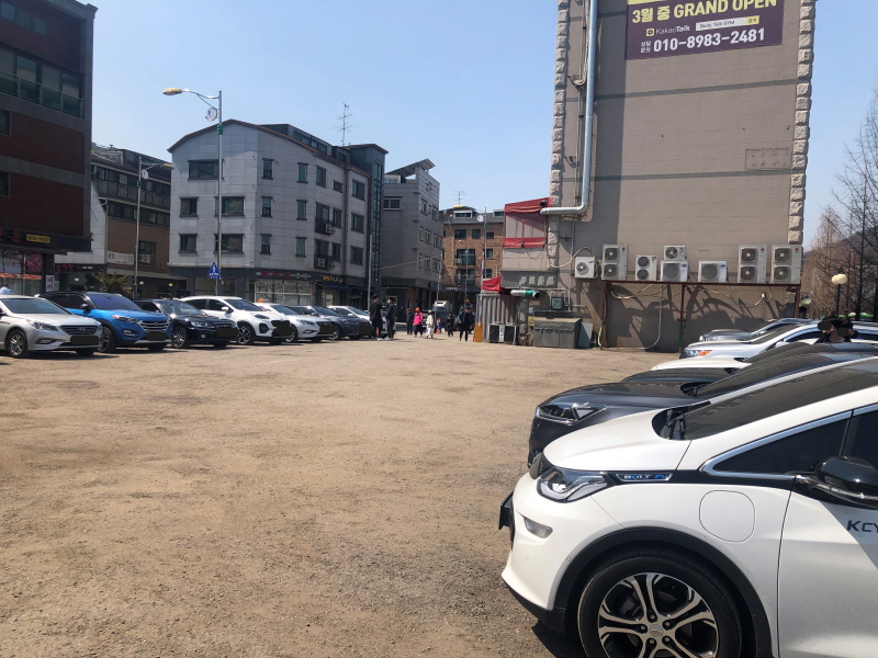 광명 돼지집 두루치기 전문점 주차장