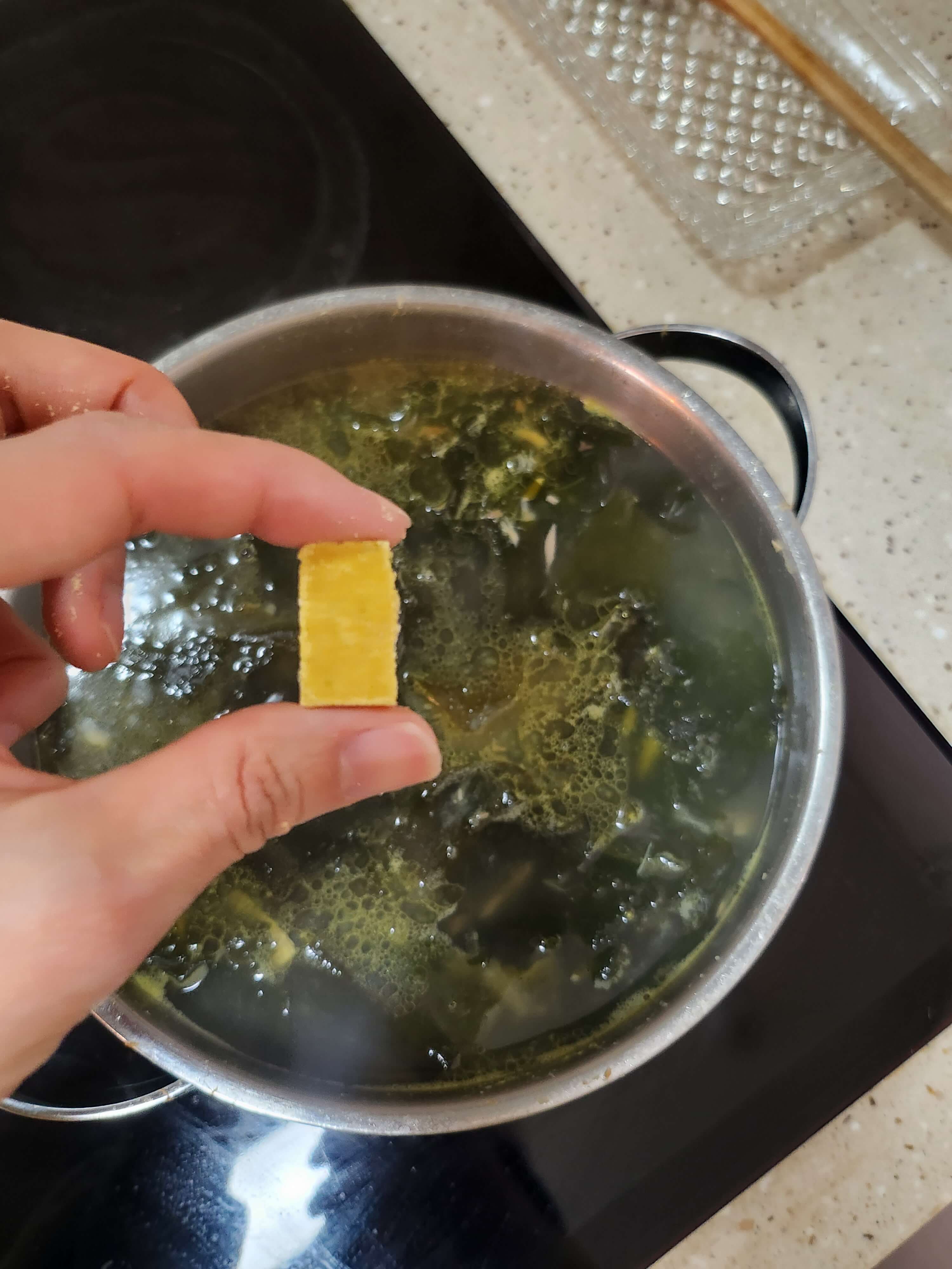 미역국 치킨스톡