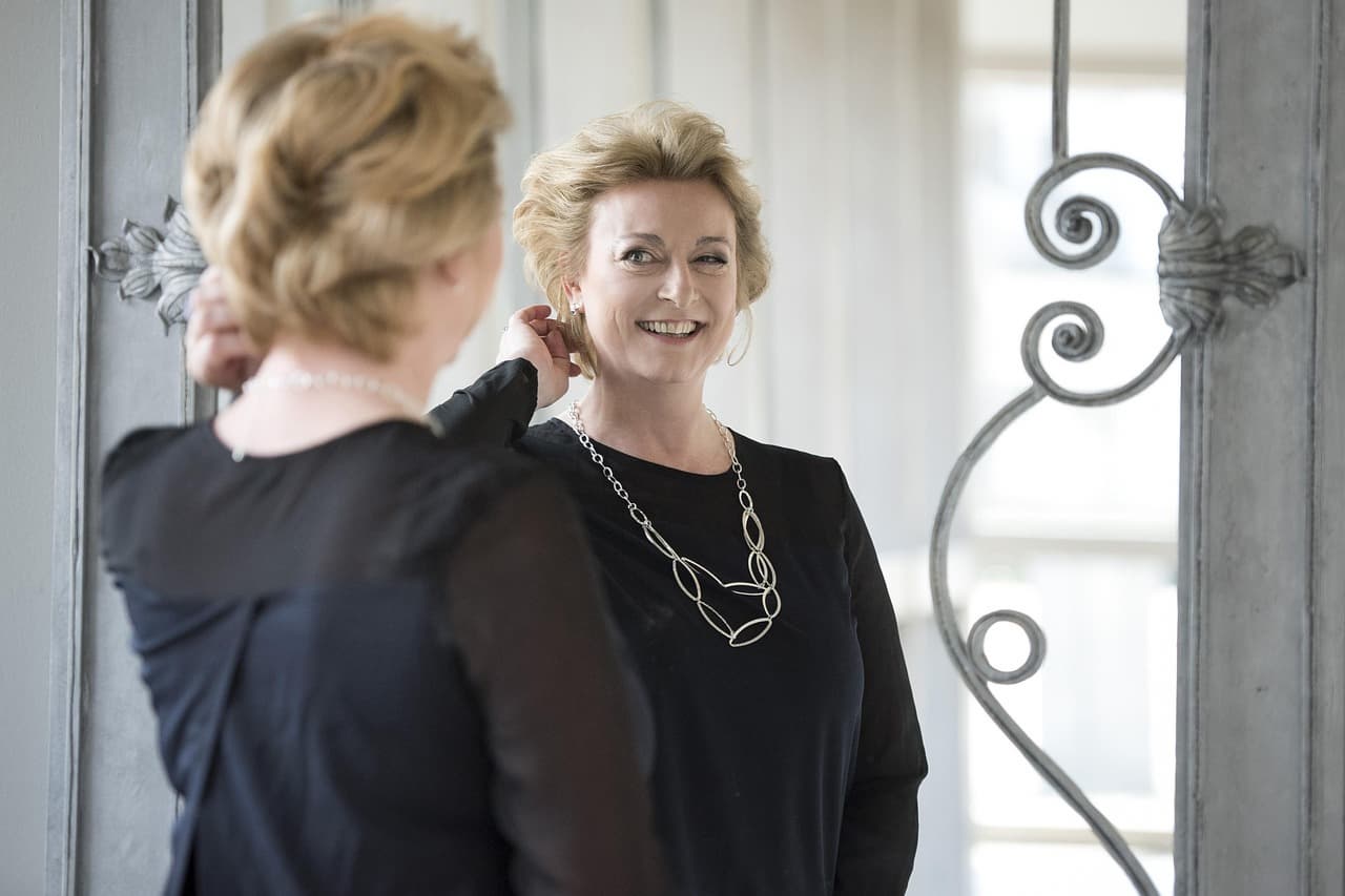 자기비판을 줄이고 성공을 향해 나아가는 심리학적 접근