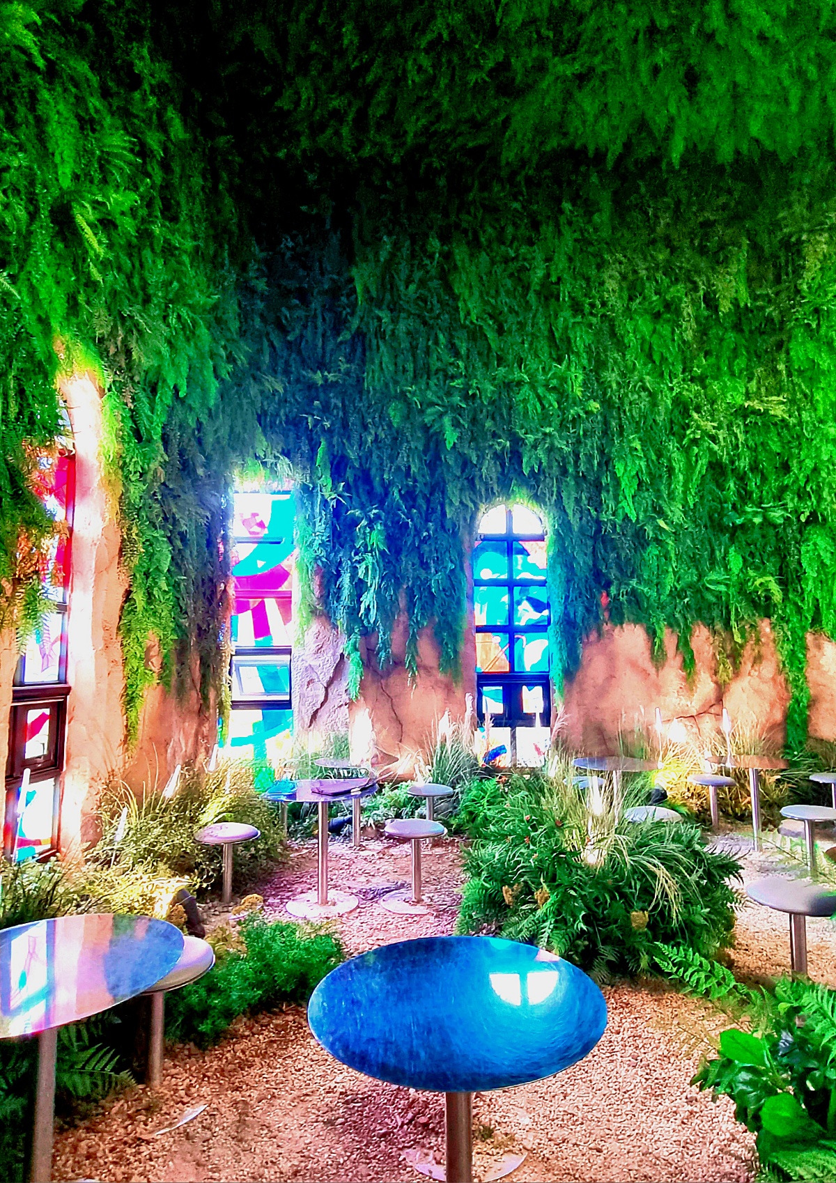 인천 핫플 영종도 을왕리 메이드림 카페: 전시, 공연, 다이닝, 베이커리로 즐기는 유니크한 매력