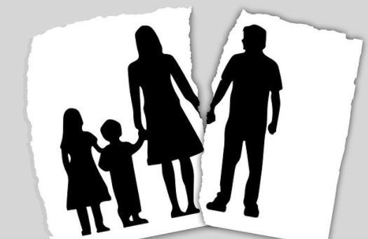 찢어진-가족사진