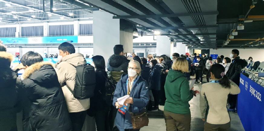 ํ๋ด์ ์ฆ๋ฃจ ์ฐ์ต ๋ณด๋ ๊ธฐ์๋ค