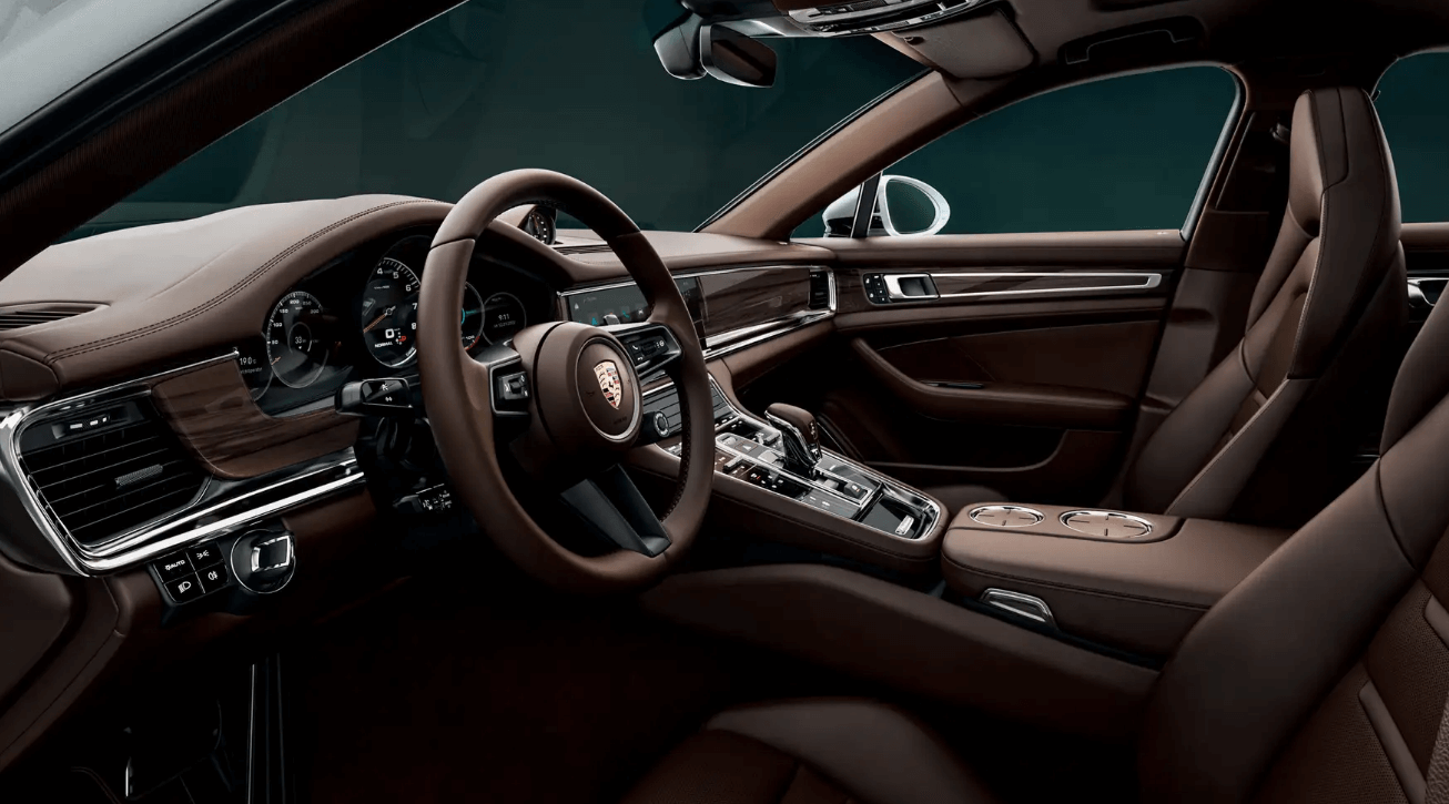 2023-포르쉐-파나메라