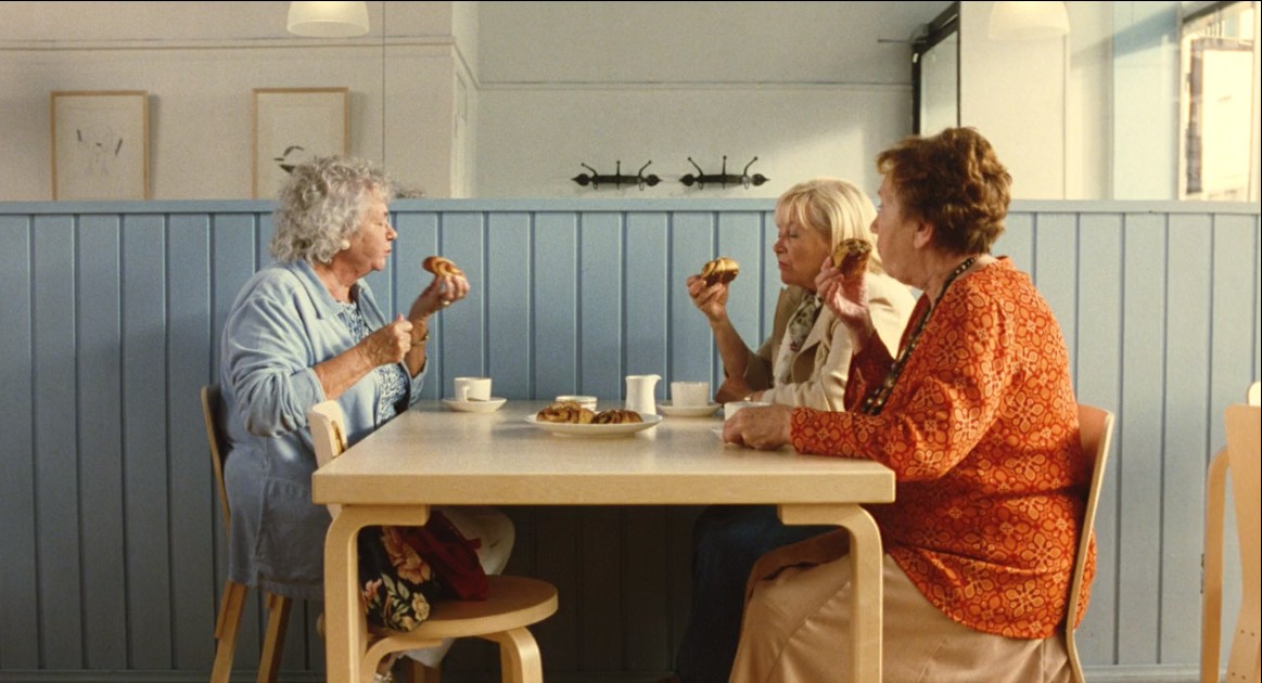 영화 카모메 식당