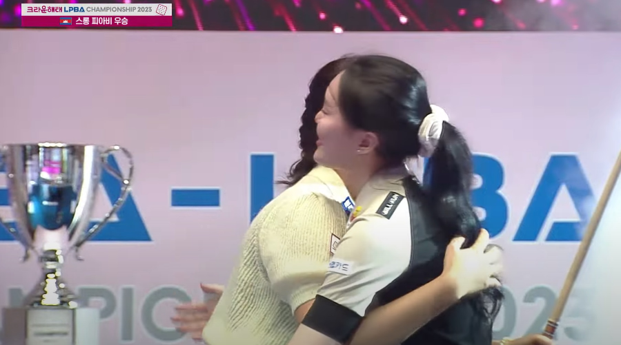 크라운해태LPBA 챔피언십 2023 우승자 스롱 피아비와 준우승자 김보미