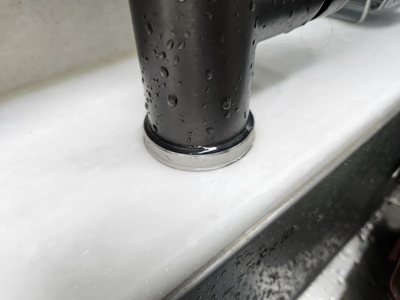 하부 벗겨짐 현상