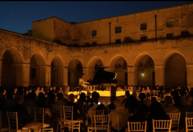 캔들라이트 콘서트