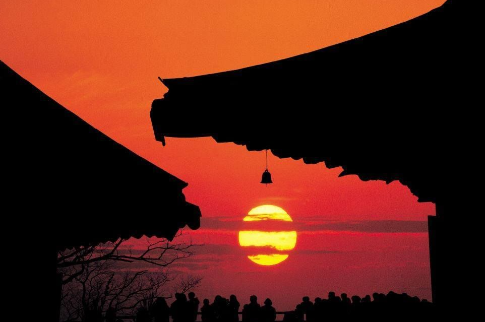 여수 향일암 일출 / 사진출처-pinterest