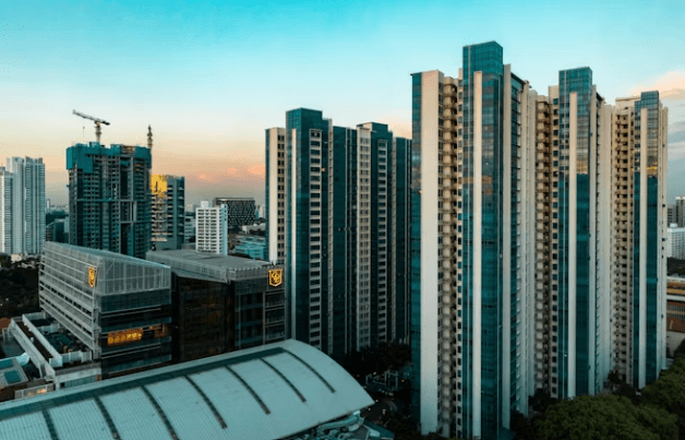 주담대 금리 상승세 지속&amp;#44; 아파트 급매물 대응 전략