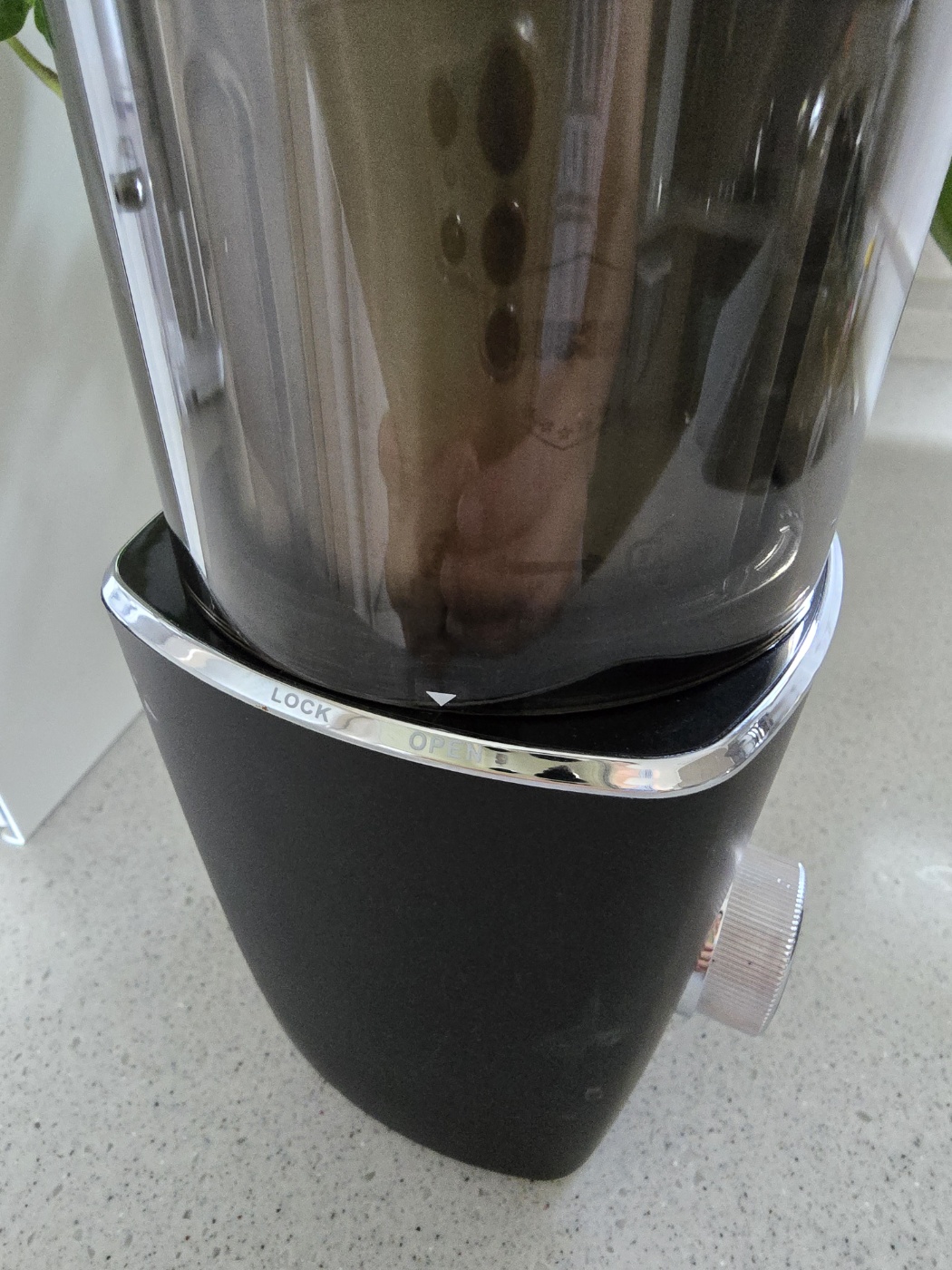 외부뚜껑까지 꼭 닫고 잠금