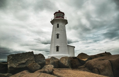 캐나다의 다문화 사회와 비즈니스 모델: 다양한 문화적 배경을 반영한 기업 전략