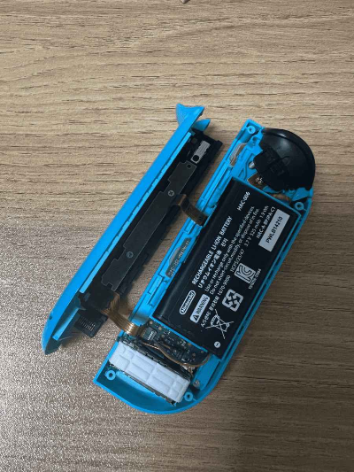 닌텐도 스위치 조이콘 분해 사진