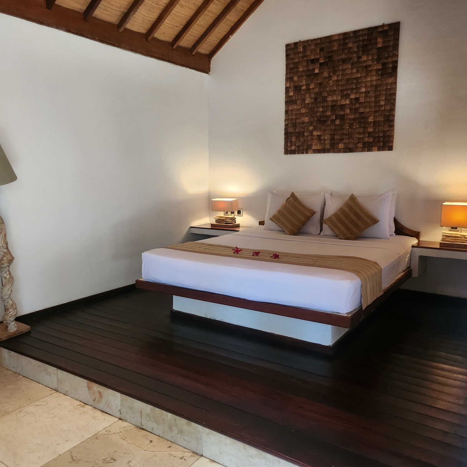 라구나길리-침대