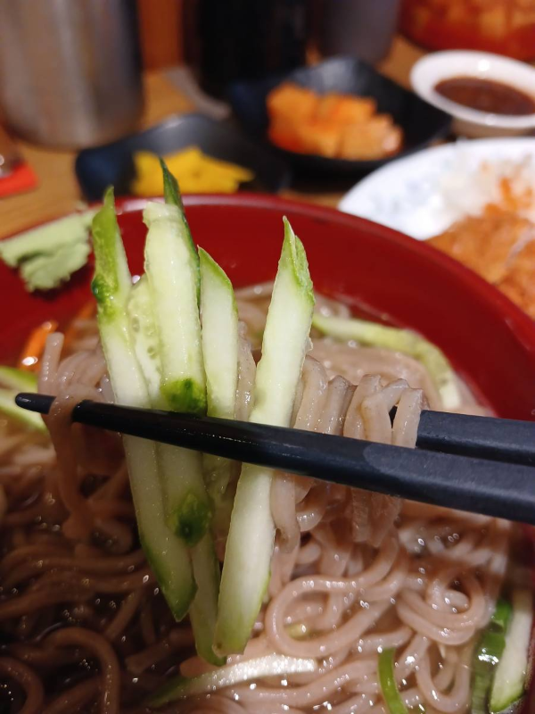 압구정하루 냉모밀 면발