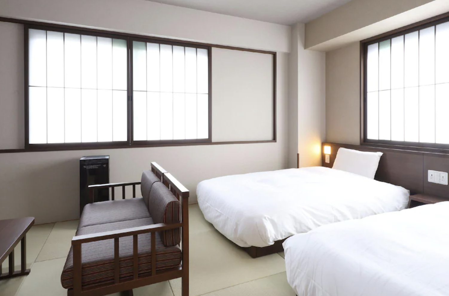 온야도 노노 아사쿠사벳테이