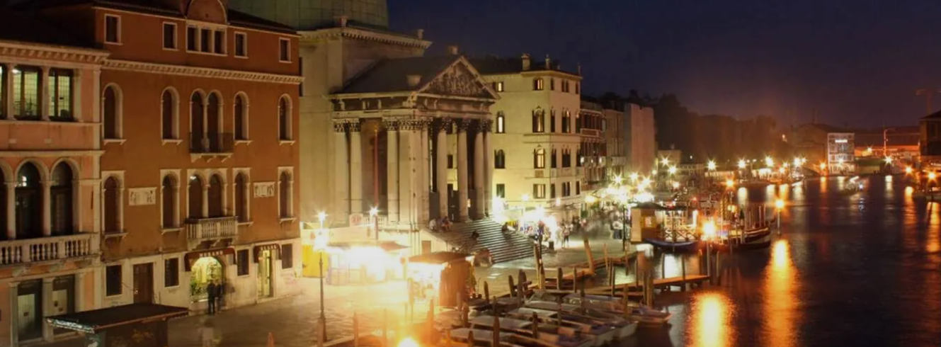 베네치아 Hotel Antiche Figure