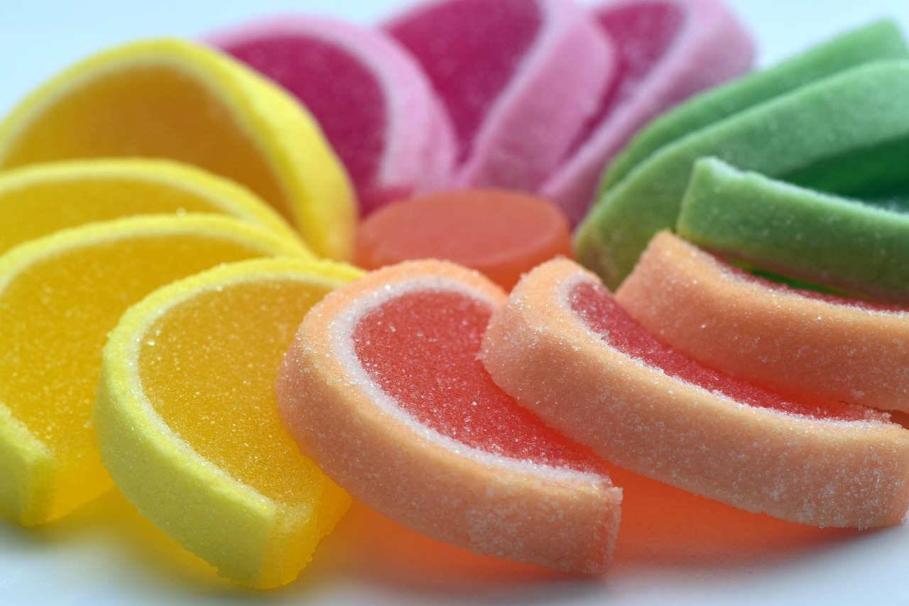 📌 설탕보다 300배 더 단 감미료 '사카린'의 모든 것