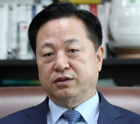 김태호 국회의원 프로필 나이 고향 학력 재산 지지율