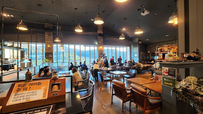 의왕 백운호수 브런치 '카페라붐'