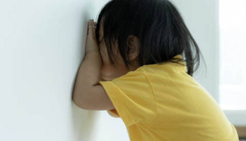 집에서 실패해본 아이가 밖에서 다시 일어나는 이유