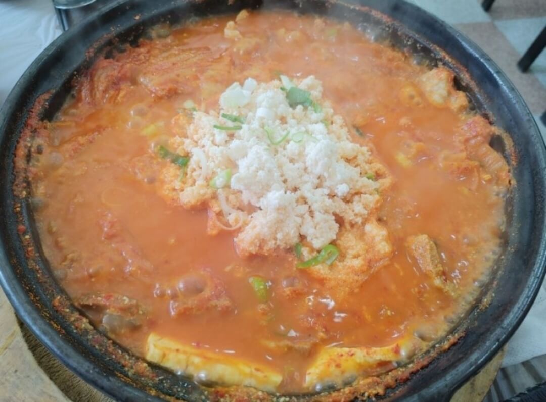 양산 cc 근처 맛집