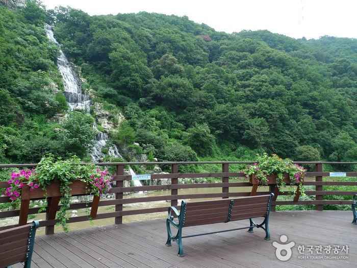 피아노폭포