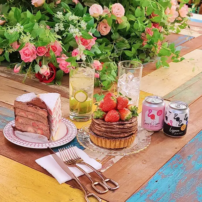 생방송 오늘저녁 도산공원 압구정 로데오 핑크 가든 블랜딩 커피 & 티 맛집