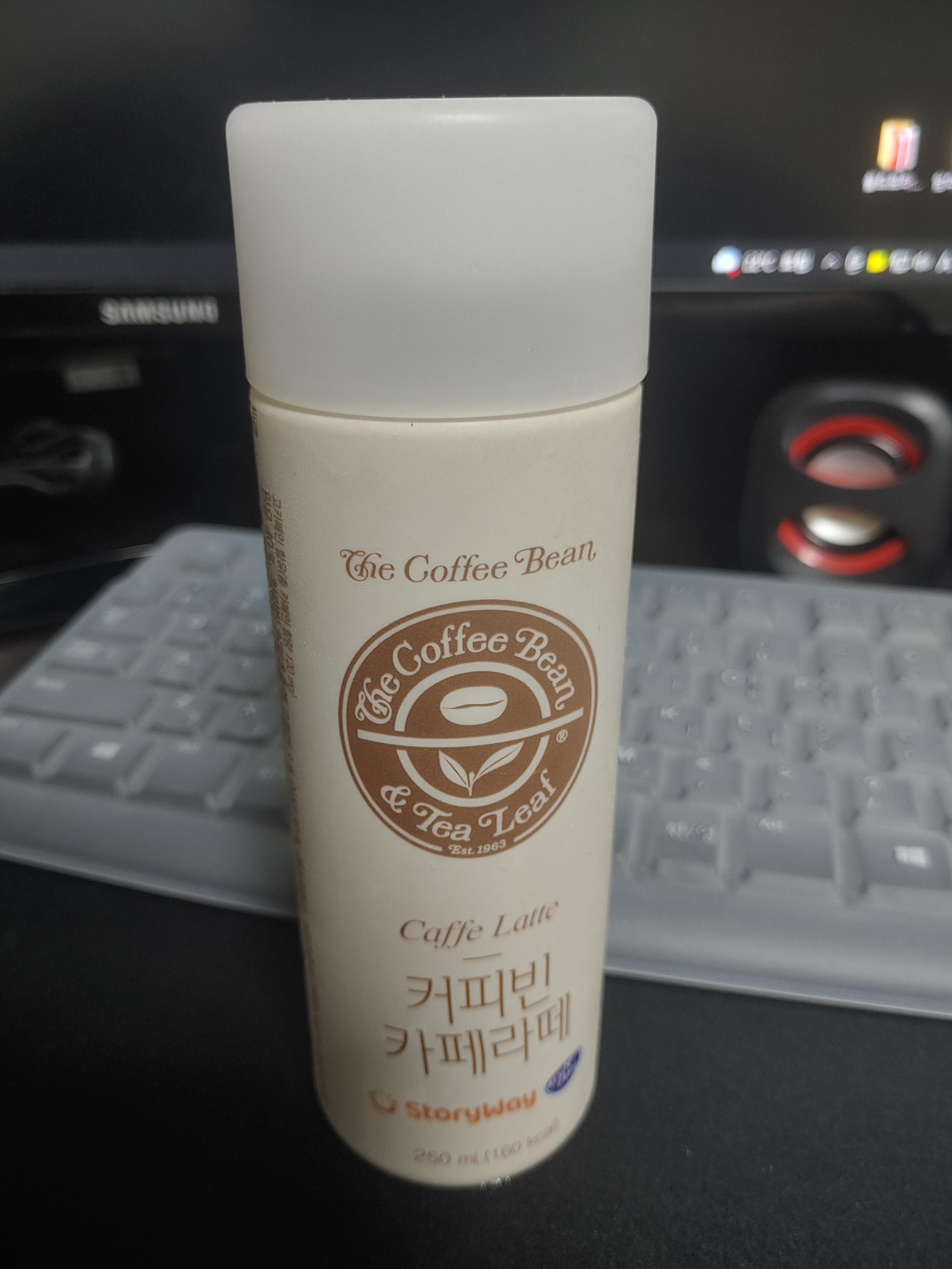 스토리웨이 커피빈 카페라떼