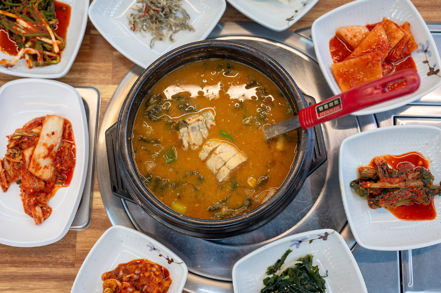 2025 여수 여행 완벽 가이드 - 숨은 명소부터 맛집까지!