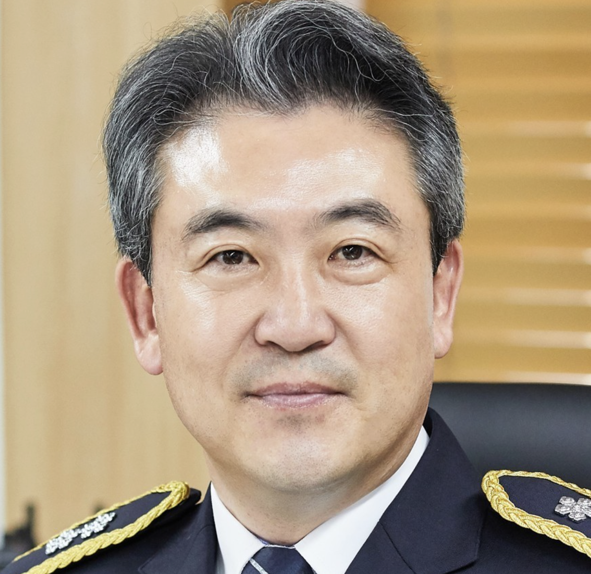 윤희근 프로필