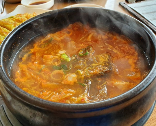강남 서초동 찌개 '장꼬방 묵은김치찌개'
