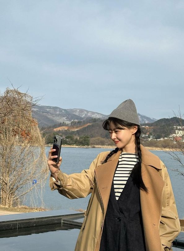 권나라 트렌치코트 스타일링1