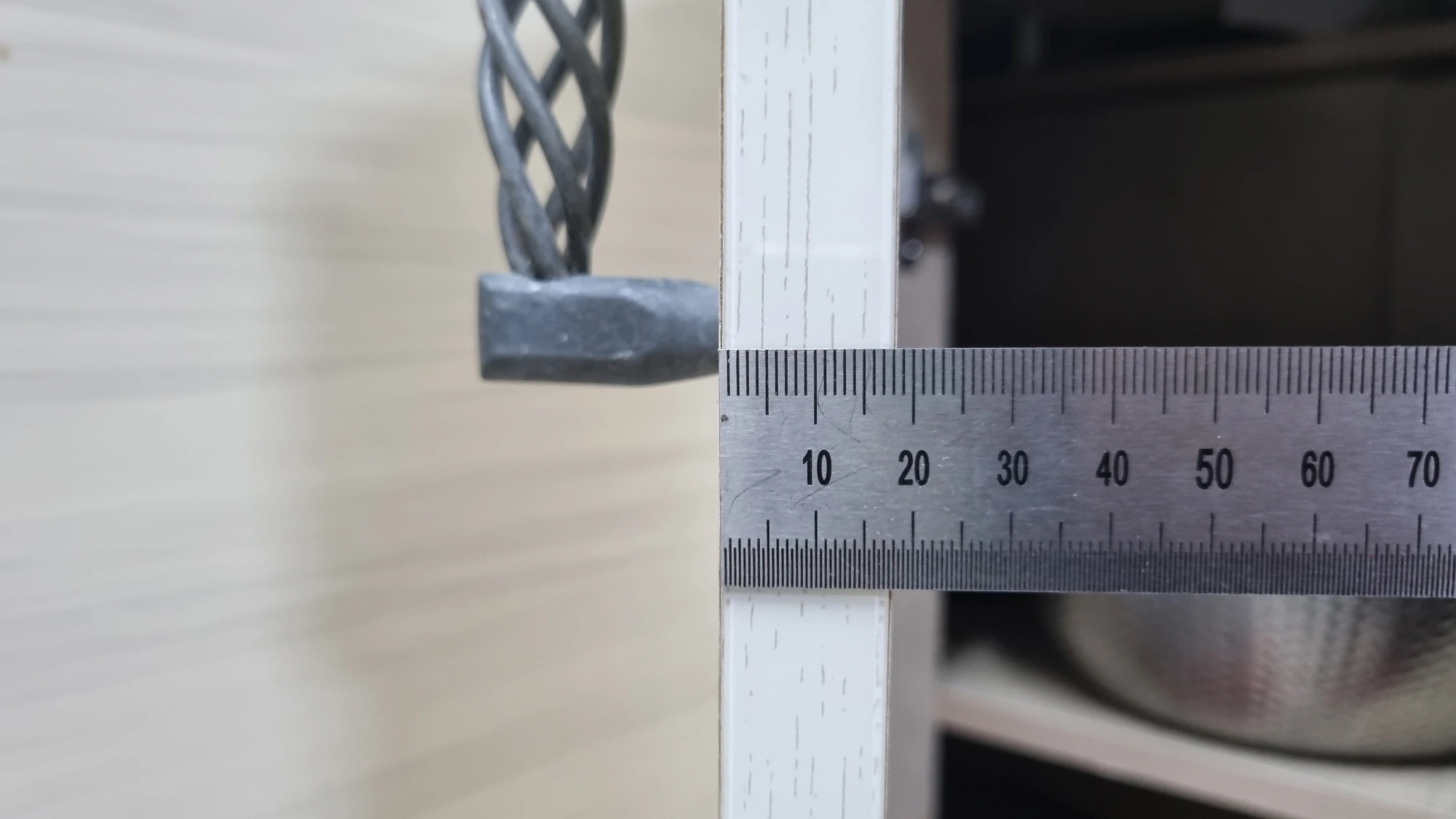 손잡이 고정 합판 두께