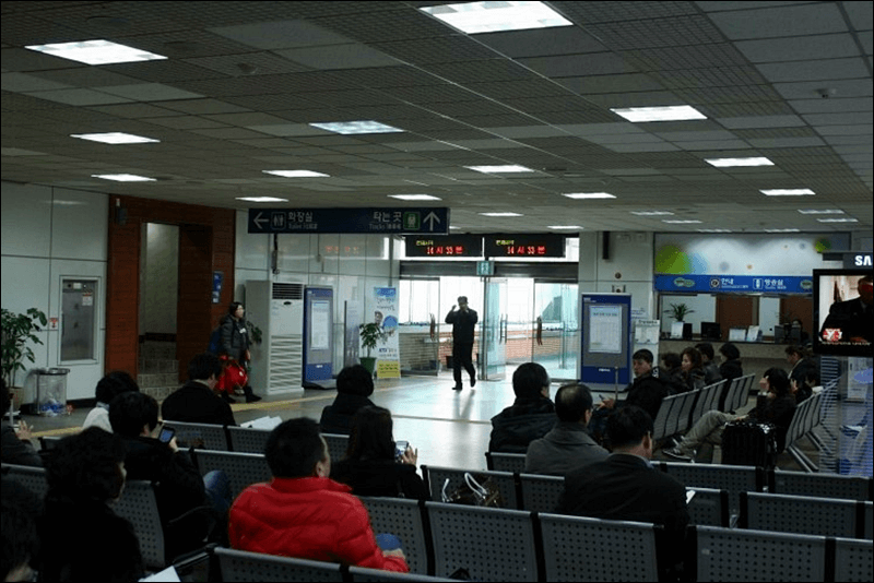 ktx 열차 대기하는 곳