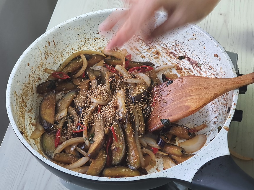 가지볶음