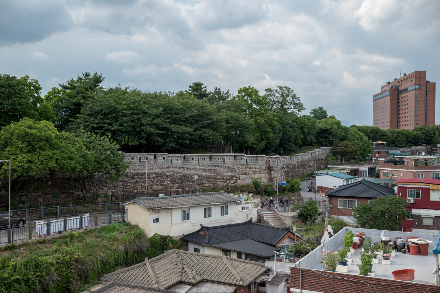 다산 성곽 도서관