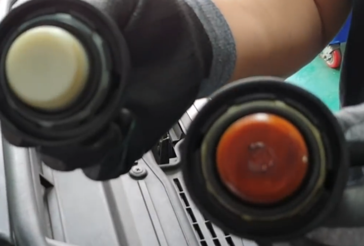 엔진오일-주유캡