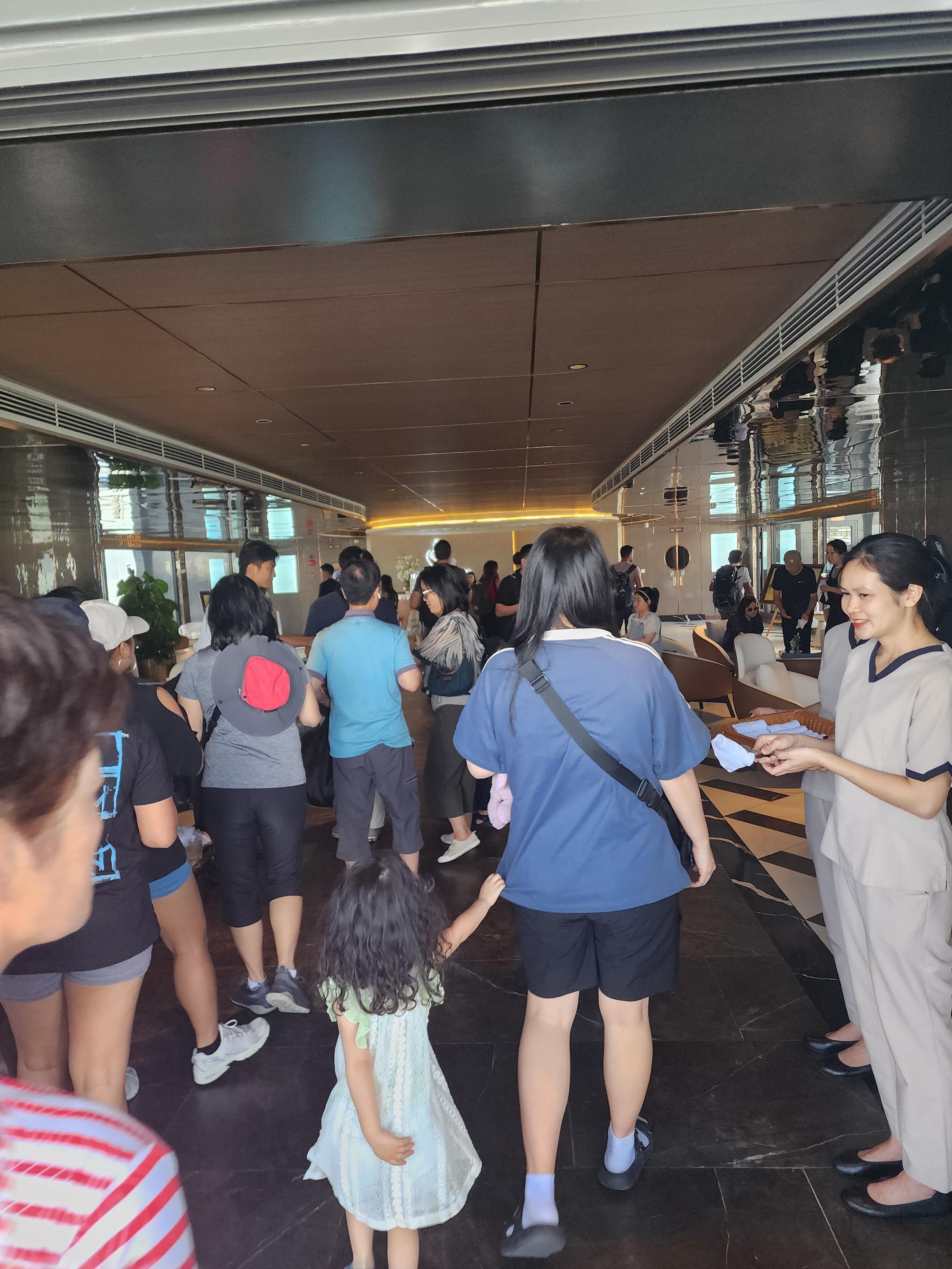 그랜드 파이어니스