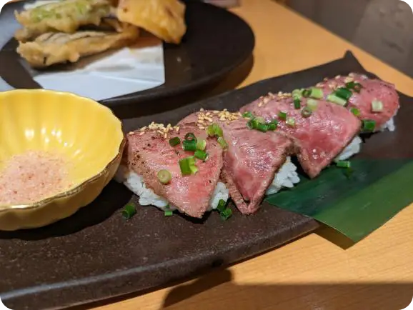 Hakkaisan-식당-튀김모듬